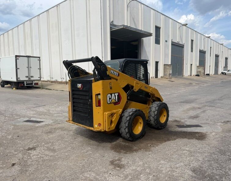 CATERPILLAR  262D3 